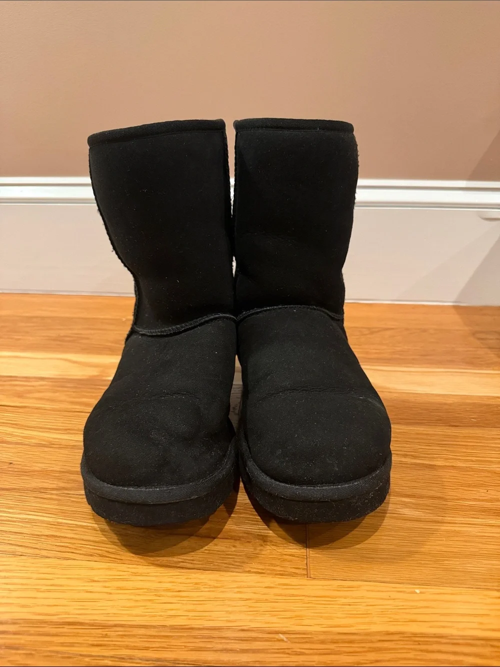 UGG Black Classic Short Suede Boots | Women’s Size 10